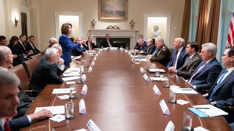 Illustration for article titled Let's talk about that Nancy Pelosi boss moment.